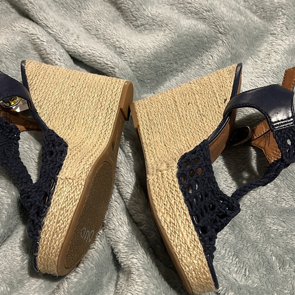 Navy Macrame Wedge Espadrille Sandals-NWT- 9 - Picture 7 of 11